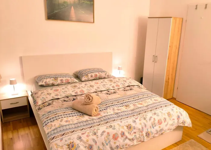 Cozy And Lovely Private - 15 Min To Centre *