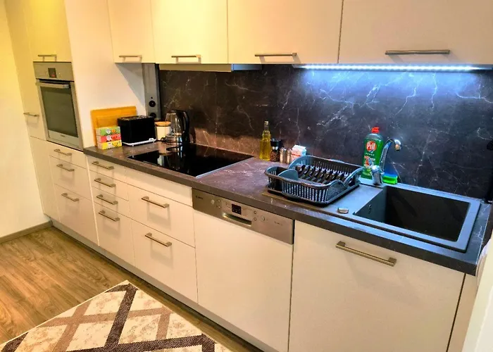 Cozy And Lovely Private - 15 Min To Centre Homestay